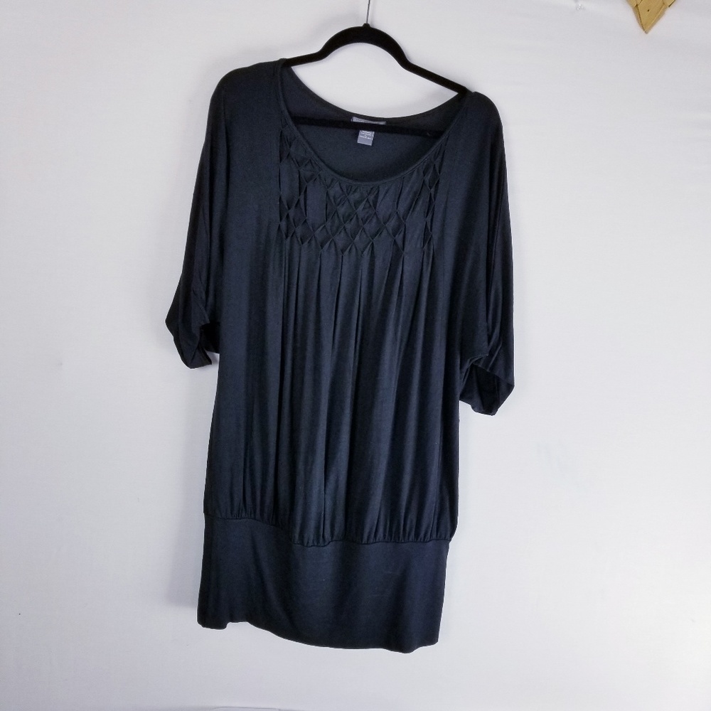 Isabella rodriguez dress